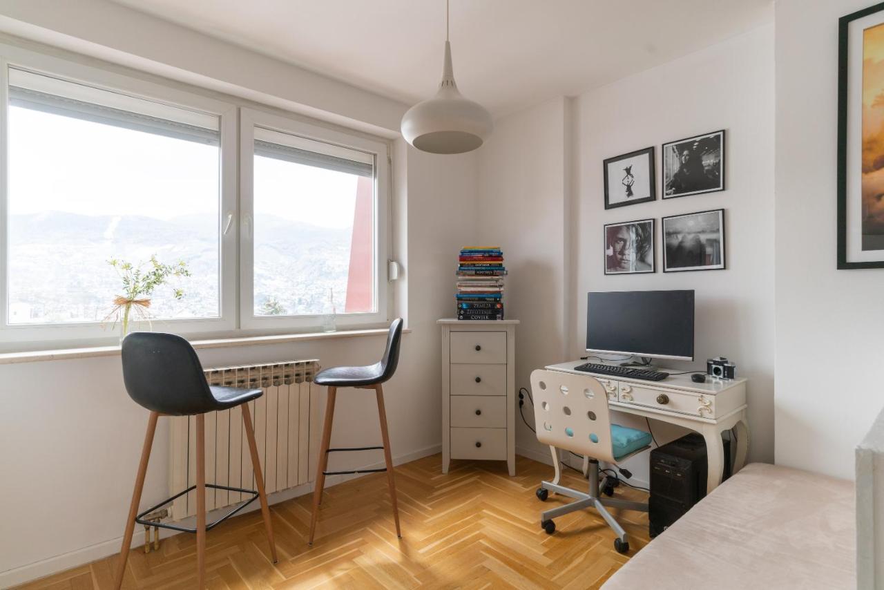Oz Apartment Sarajevo - Amazing View - 5 Min. From Center Exteriör bild